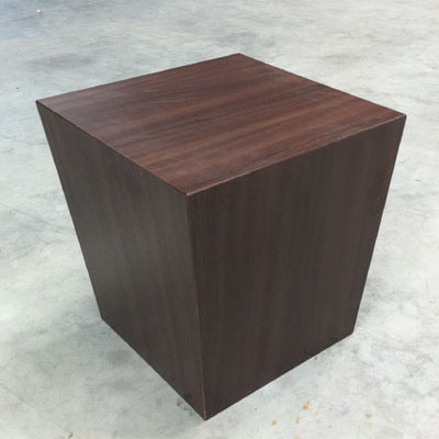 Hocker Bochum Nussbaumoptik