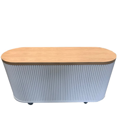 Loungeserie Elversberg Sitzbank mit integrierten Tischen und Theke abschließbar und mit Rollen